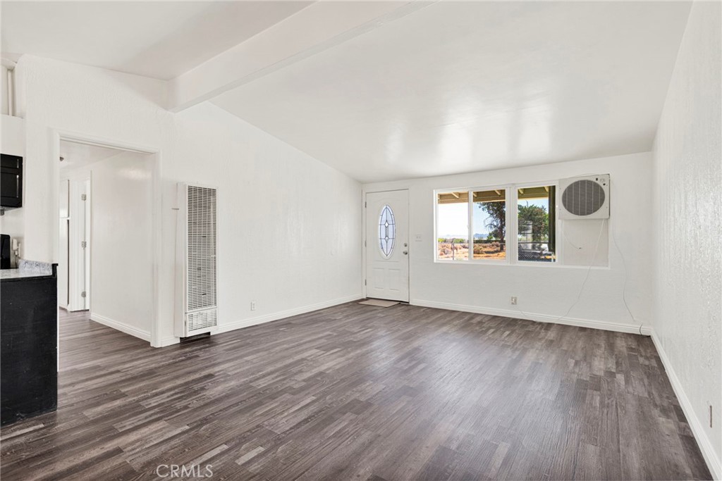 10650 Trade Post Road Lucerne Valley, CA 92356 - Photo 12 of 48