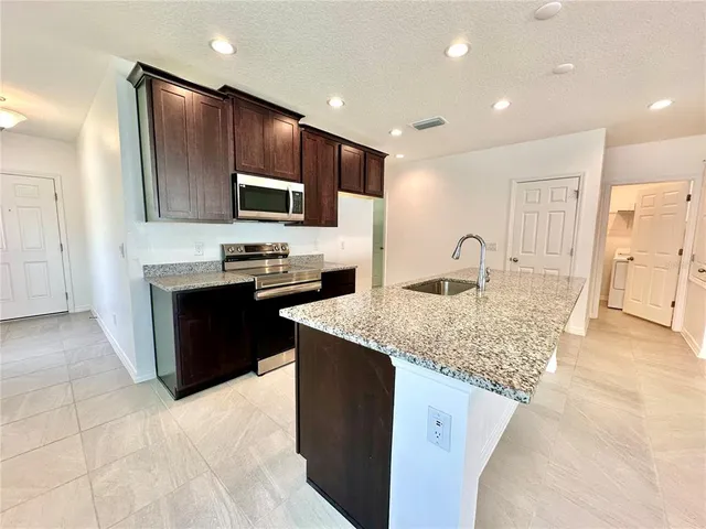 $2,299 | 1889 Ross Hammock Avenue, Groveland, FL 34736