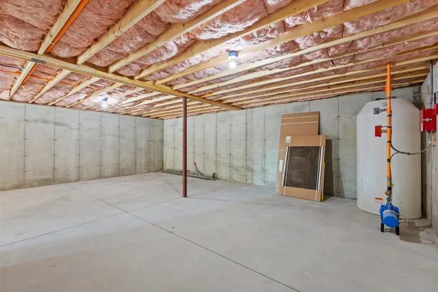 $454,900 | 18 Hillside Drive, Raymond, ME 04071