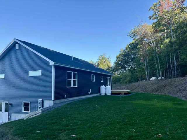 $465,000 | 18 Hillside Drive, Raymond, ME 04071