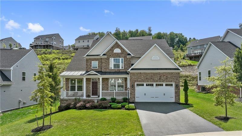 4448 Walnut Ridge Circle McDonald, PA 15057 - Photo 4 of 31