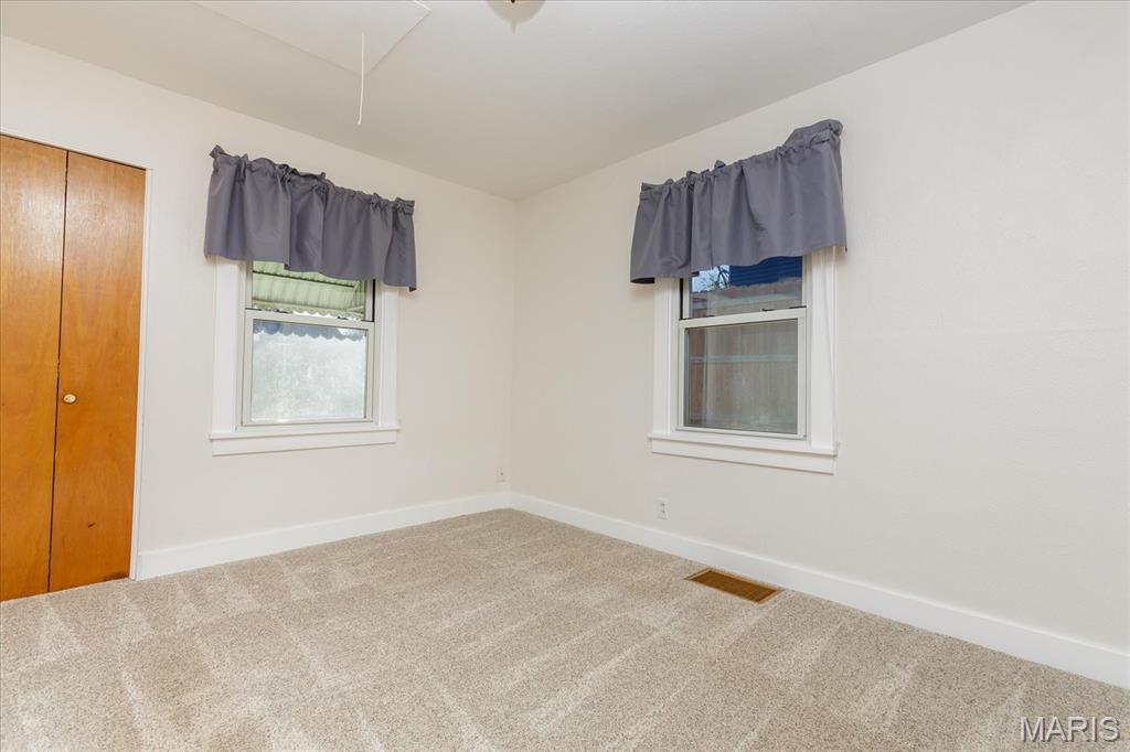 829 Perry Street St. Charles, MO 63301 - Photo 11 of 21