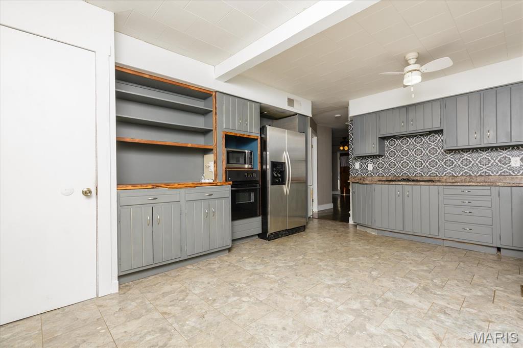 829 Perry Street St. Charles, MO 63301 - Photo 8 of 21