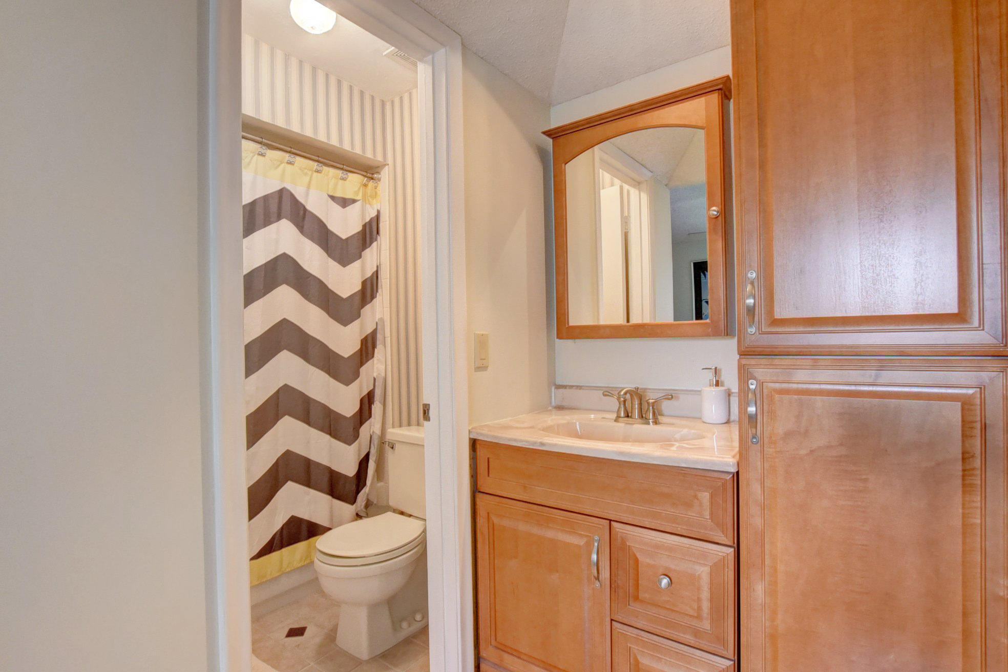 2900 Fiore Way, Unit 206 Delray Beach, FL 33445 - Photo 21 of 37 21_dsc_4023_4_5_6_7