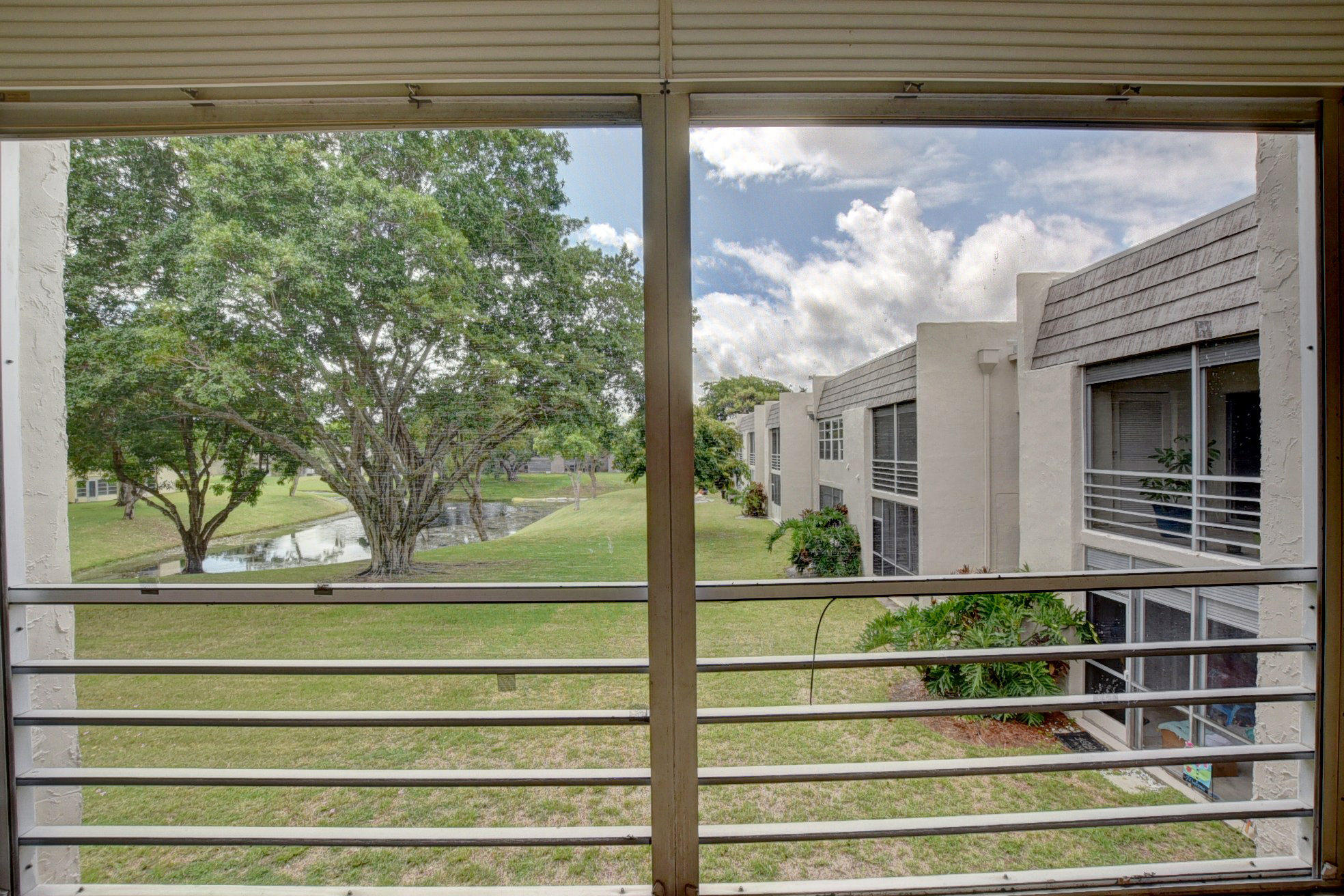 2900 Fiore Way, Unit 206 Delray Beach, FL 33445 - Photo 23 of 37 23_dsc_4043_4_5_6_7