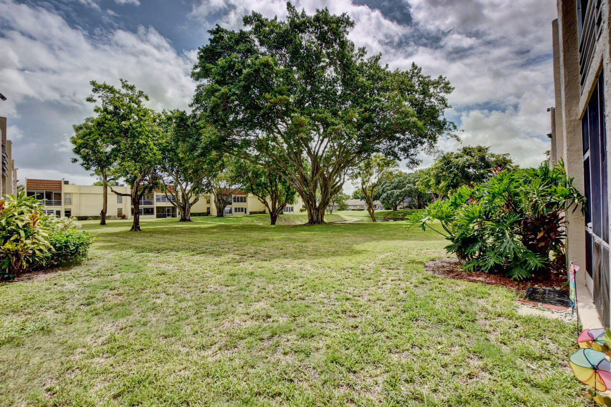 2900 Fiore Way, Unit 206 Delray Beach, FL 33445 - Photo 31 of 37 35_dsc_3838_39_40_41_42