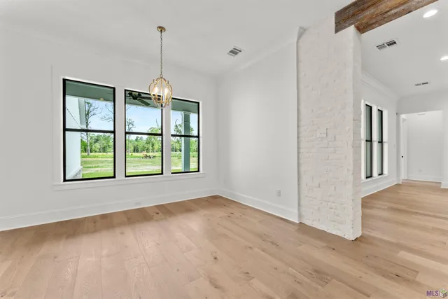 $799,999 | 9053 Hillon Hood Road, Denham Springs, LA 70726