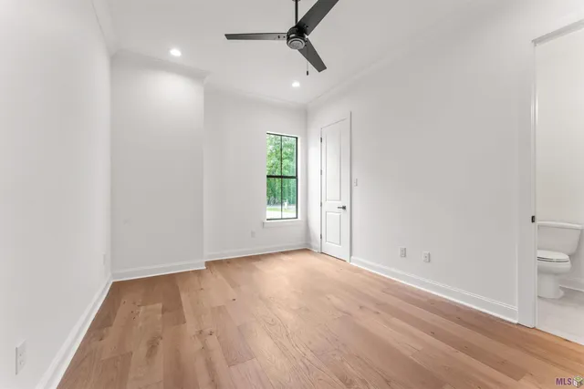 $799,999 | 9053 Hillon Hood Road, Denham Springs, LA 70726