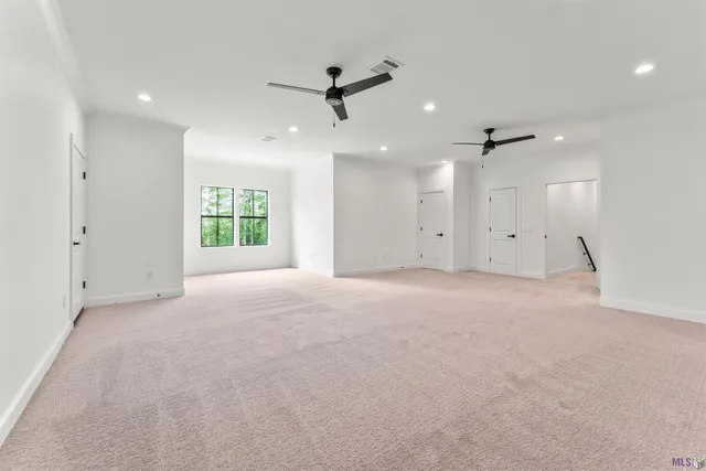 $799,999 | 9053 Hillon Hood Road, Denham Springs, LA 70726