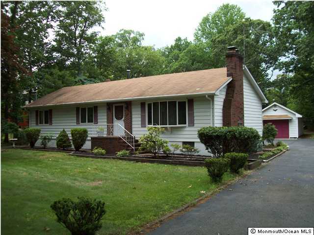 382 Georgia Tavern Road Howell, NJ 07731 - Photo 1 of 3 Primary Photo