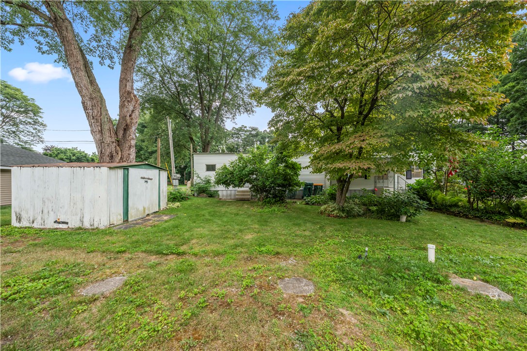 19 Elderberry Circle Penfield, NY 14625 - Photo 14 of 15