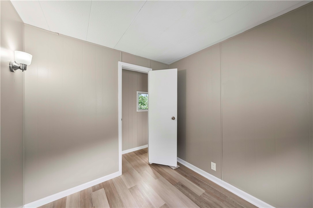 19 Elderberry Circle Penfield, NY 14625 - Photo 7 of 15