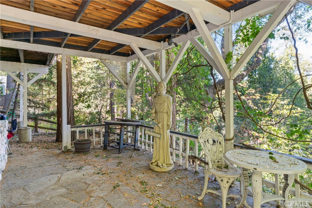 197 Rocky Point Road Lake Arrowhead, CA 92352 - Photo 24 of 35 a view of an outdoor space with seating area