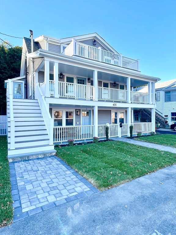 435 Newport Road, Unit 2 Hull, MA 02045 - Photo 34 of 38 a front view of a house with garden