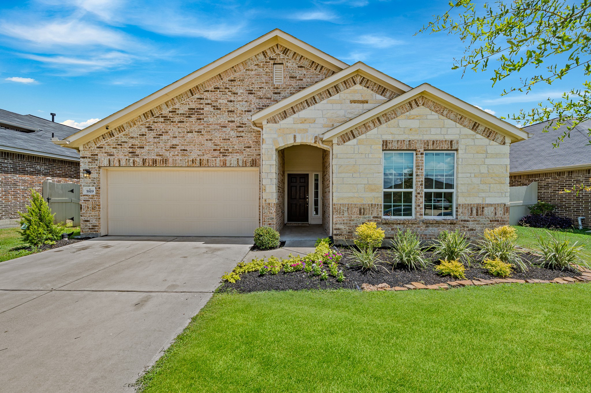 5819 Northern Rose Lane Rosenberg, TX 77469 - Photo 1 of 28