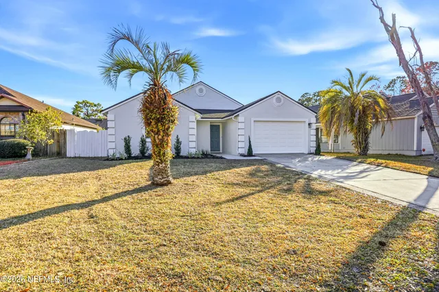 $390,000 | 2170 The Woods Drive East, Jacksonville, FL 32246