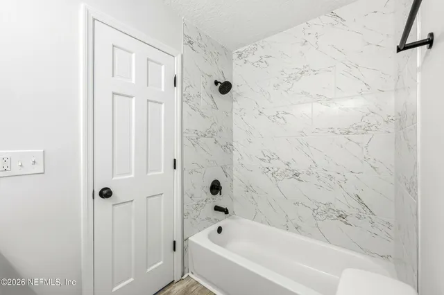 $390,000 | 2170 The Woods Drive East, Jacksonville, FL 32246