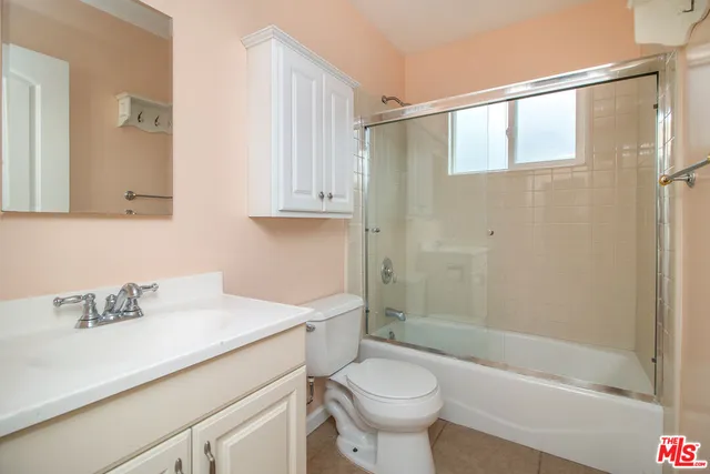 $2,950 | 5107 Overland Avenue, Culver City, CA 90230