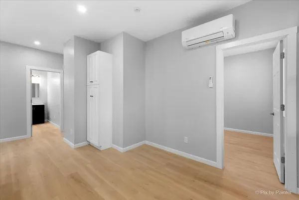 $725,000 | 85 East Terra Cotta Avenue, Crystal Lake, IL 60014