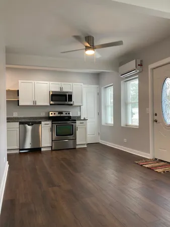 $725,000 | 85 East Terra Cotta Avenue, Crystal Lake, IL 60014