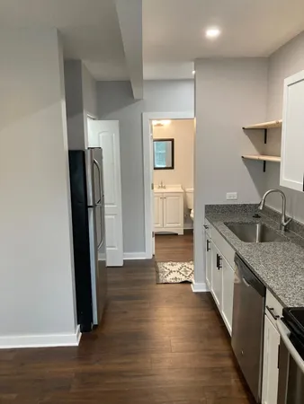 $725,000 | 85 East Terra Cotta Avenue, Crystal Lake, IL 60014