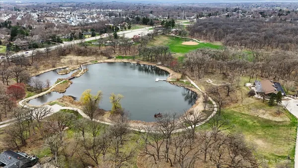 $725,000 | 85 East Terra Cotta Avenue, Crystal Lake, IL 60014