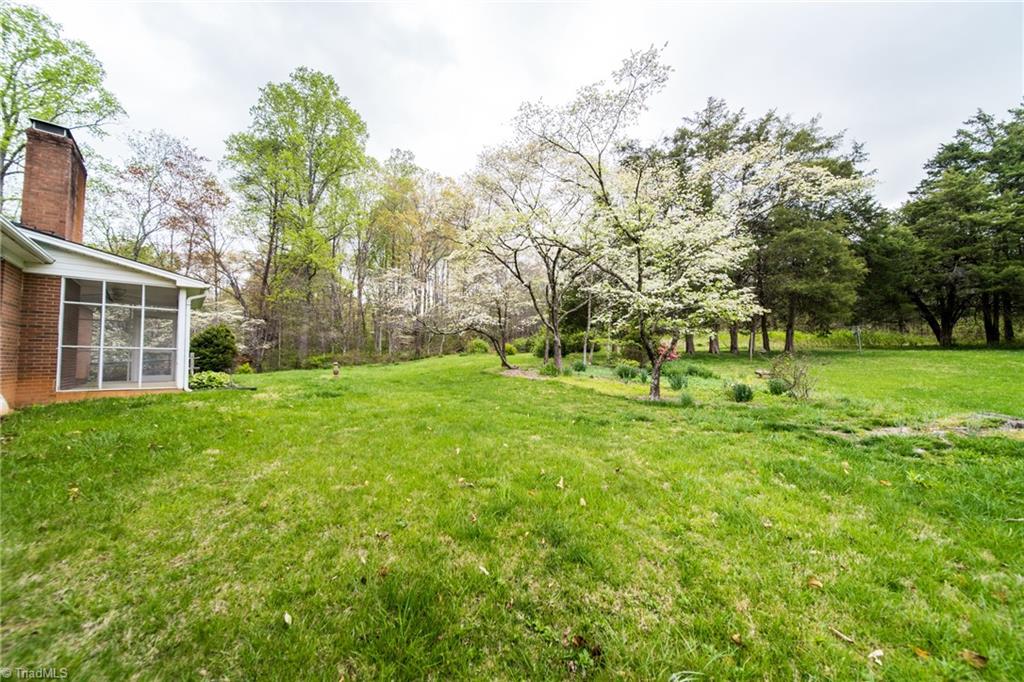 5253 Davis Road Walkertown, NC 27051 - Photo 27 of 30 Gallery Image 27