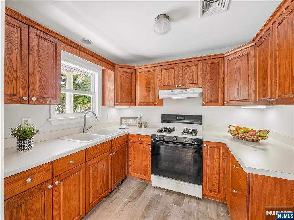 345 Shadyside Road Ramsey, NJ 07446 - Photo 36 of 43 Gallery Image 36