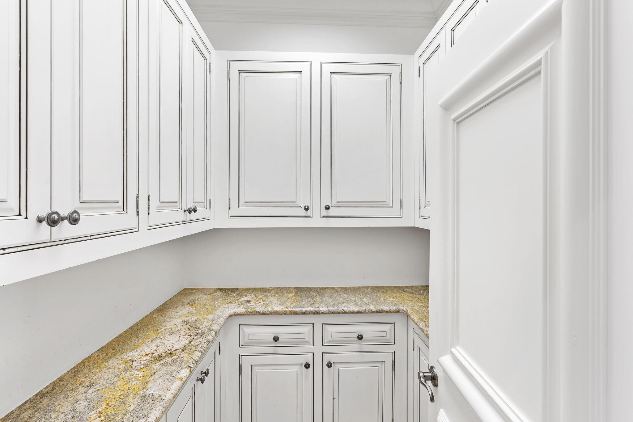 224 Barton Avenue Palm Beach, FL 33480 - Photo 22 of 109 21-web-or-mls-DSC04796