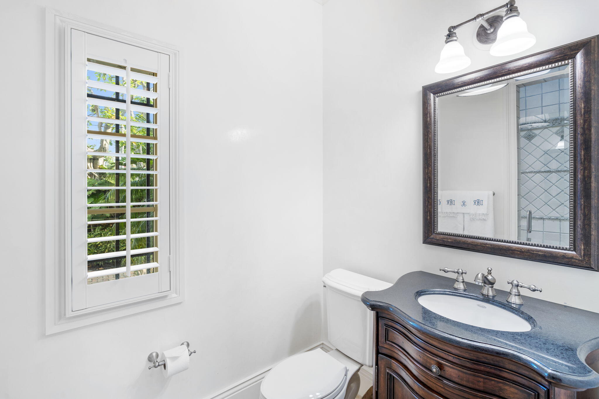 224 Barton Avenue Palm Beach, FL 33480 - Photo 34 of 109 33-web-or-mls-DSC04743