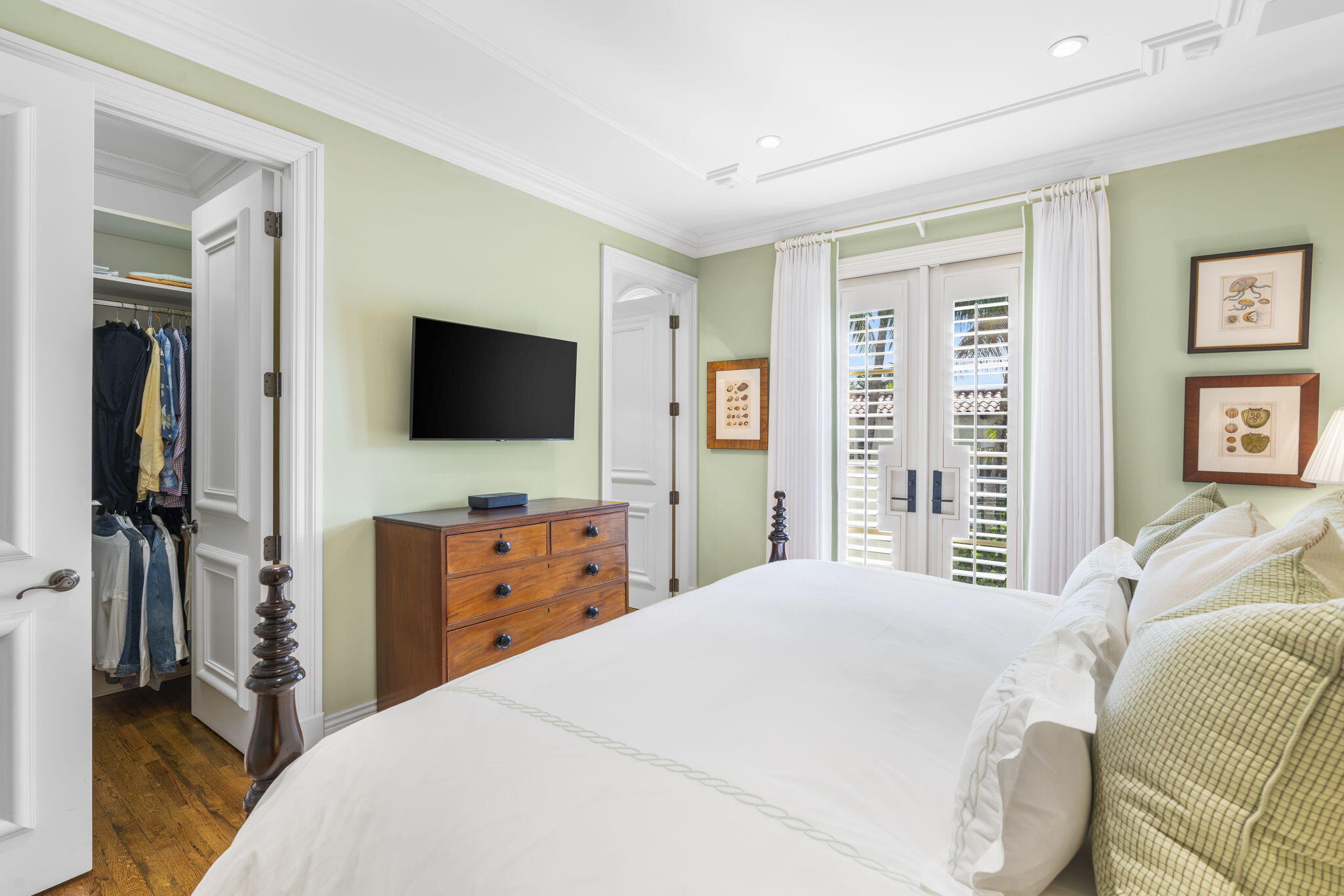 224 Barton Avenue Palm Beach, FL 33480 - Photo 71 of 109 70-web-or-mls-DSC04566