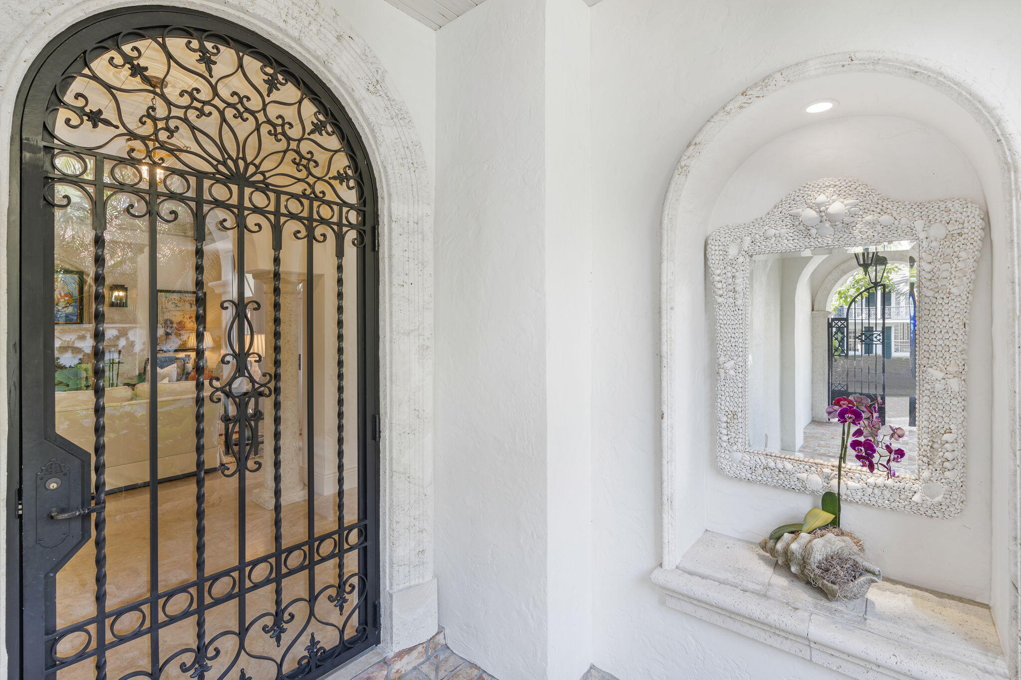 224 Barton Avenue Palm Beach, FL 33480 - Photo 8 of 109 7-web-or-mls-DSC04686