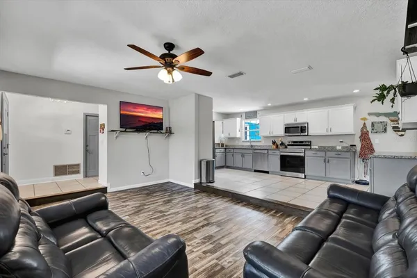 $631,000 | 245 Country Cir Drive East, Port Orange, FL 32128