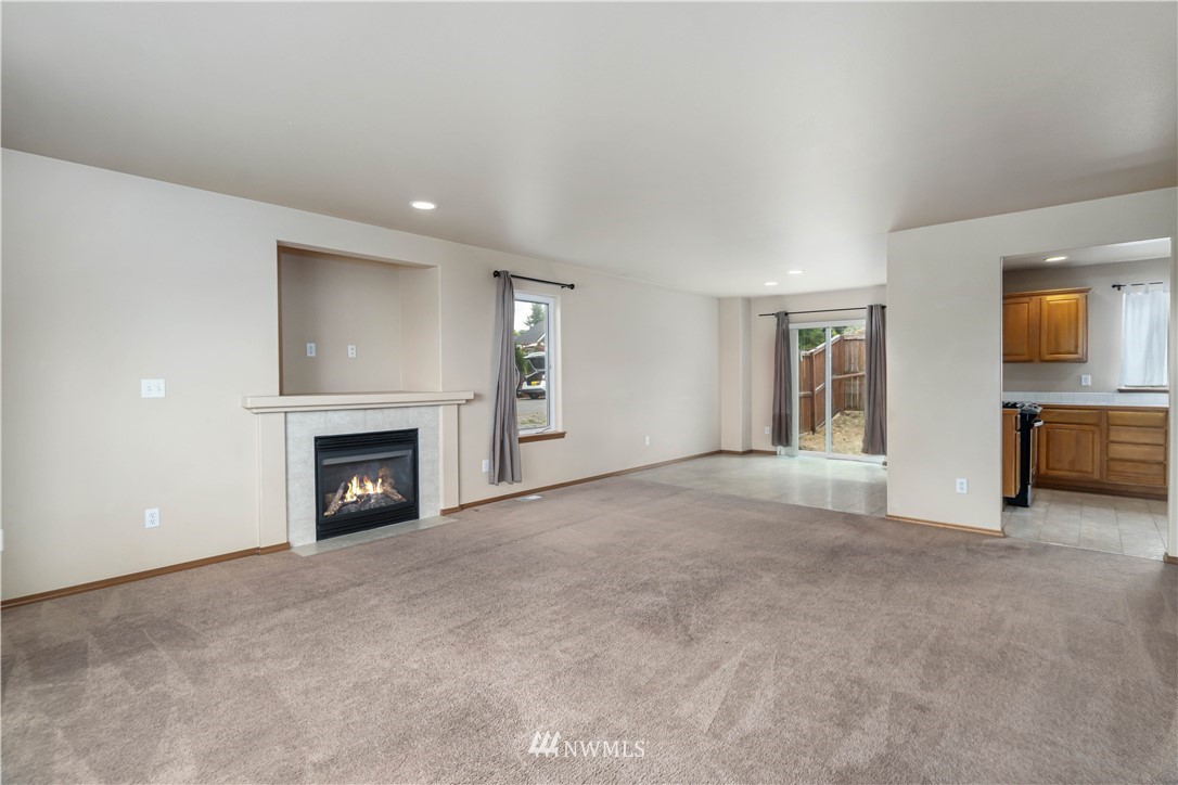 1617 Morris Avenue South Renton, WA 98055 - Photo 8 of 32 Gallery Image 8