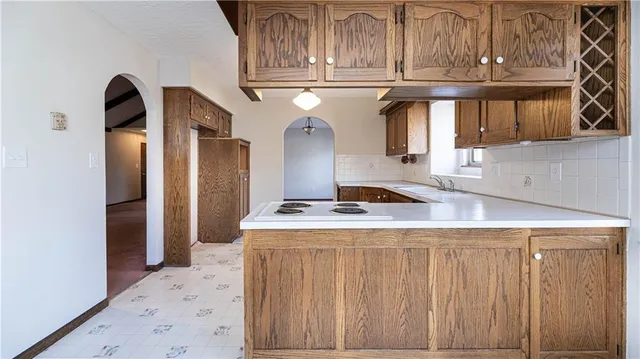 $305,000 | 16900 East 49 Terrace South, Independence, MO 64055