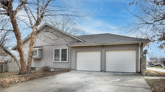 $305,000 | 16900 East 49 Terrace South, Independence, MO 64055