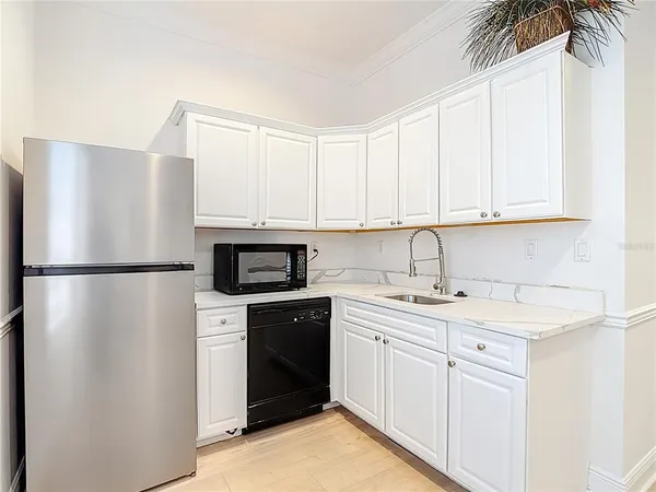 $419,000 | 147 South Sherrill Street, Tampa, FL 33609