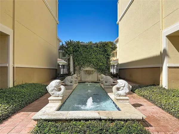 $419,000 | 147 South Sherrill Street, Tampa, FL 33609