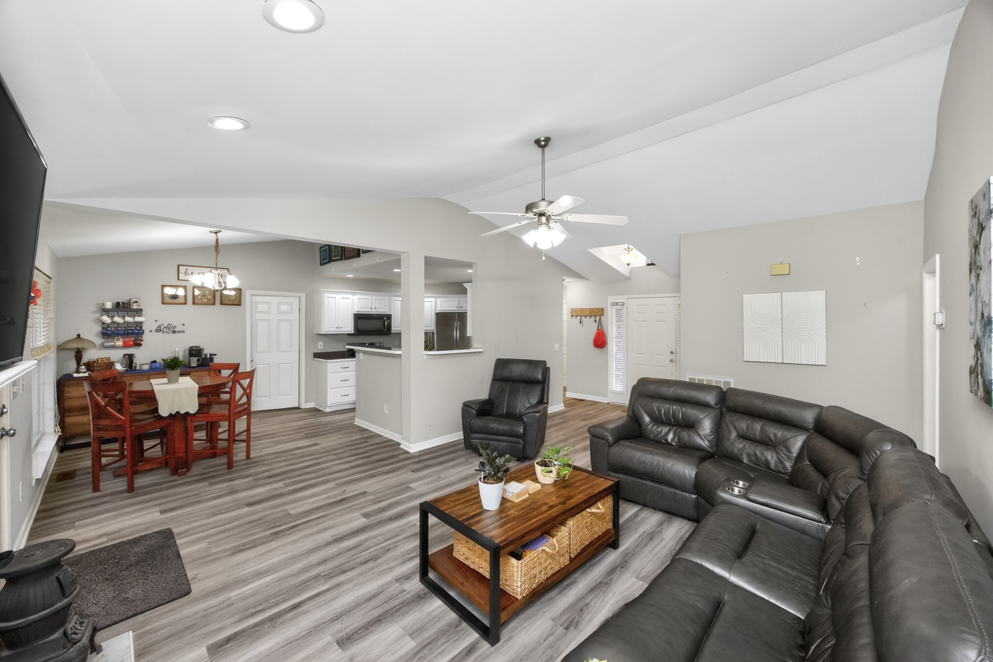 607 Windy Road Mount Juliet, TN 37122 - Photo 8 of 41 Gallery Image 8