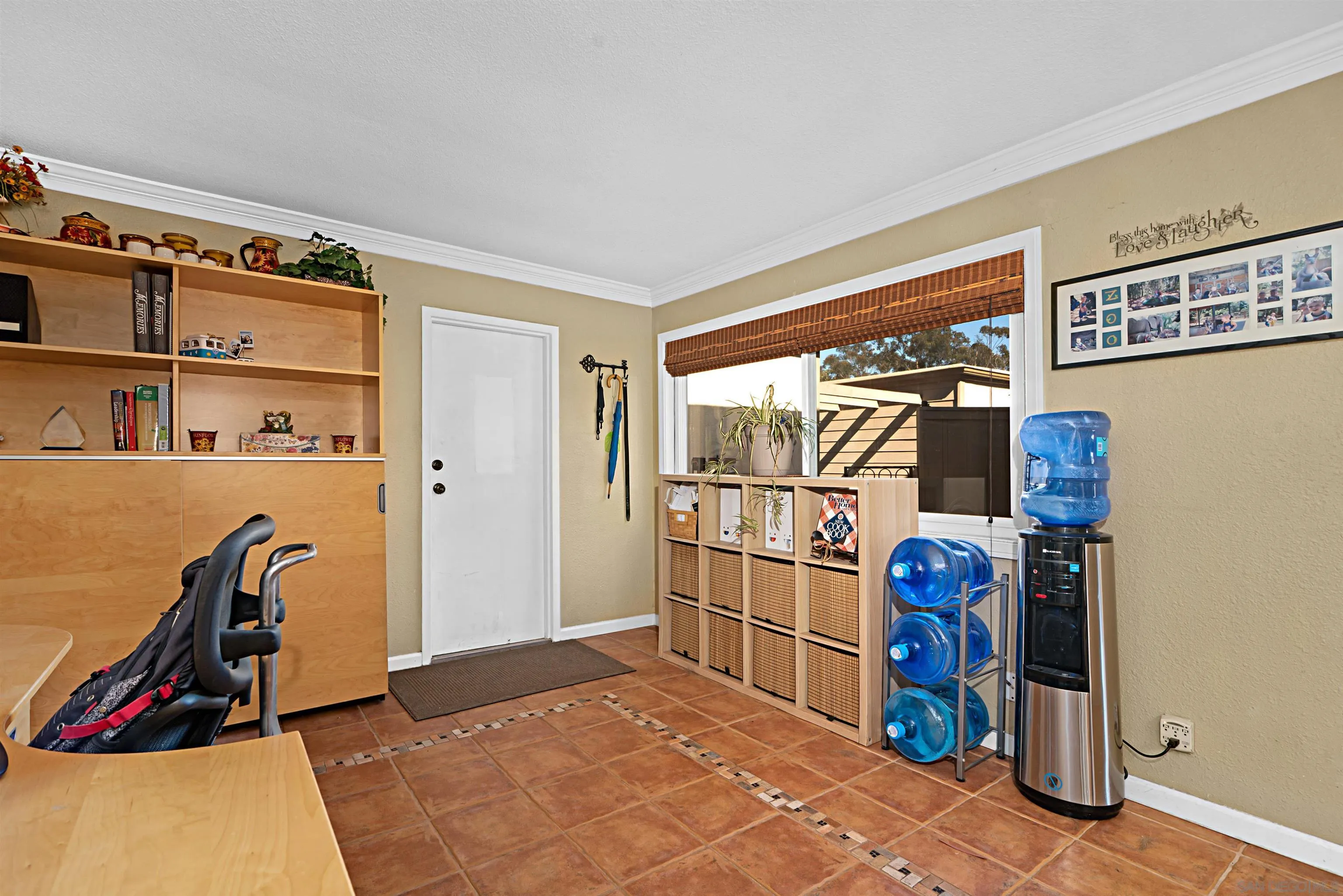 9917 Aviary Drive San Diego, CA 92131 - Photo 17 of 40 a view of a room with gym equipment