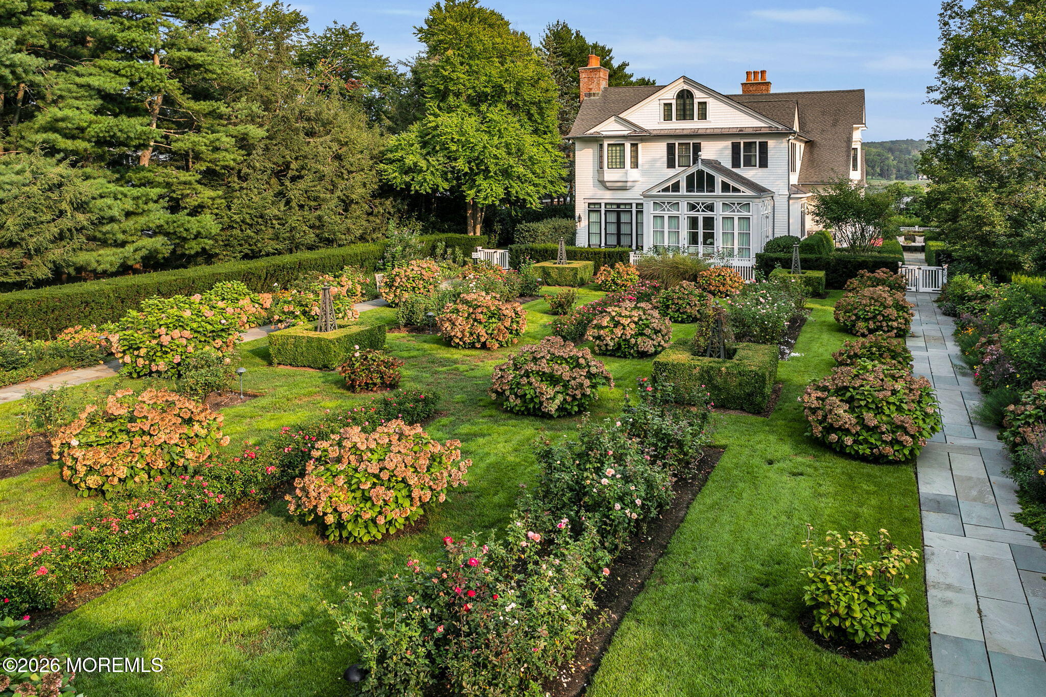 100-98 East River Road Rumson, NJ 07760 - Photo 54 of 61 Grounds