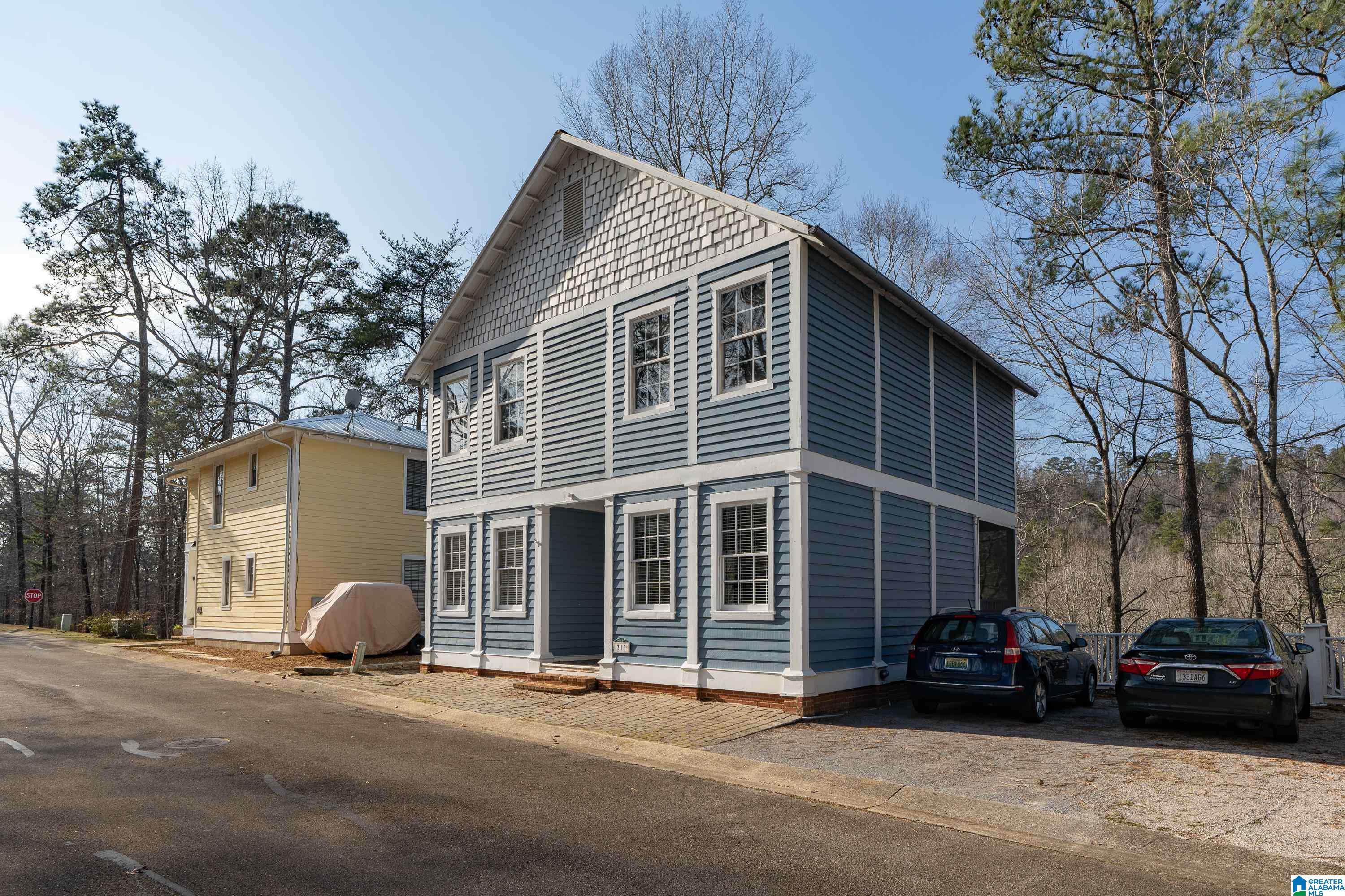 315 Ridge Drive Hayden, AL 35079 - Photo 2 of 44