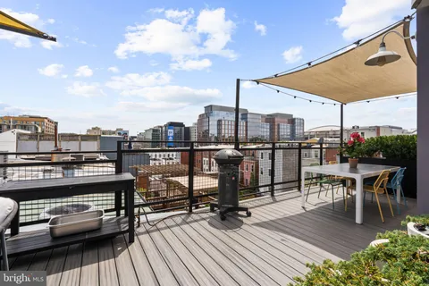 $829,000 | 1126 5th Street Northwest, Unit 4, Washington, DC 20001