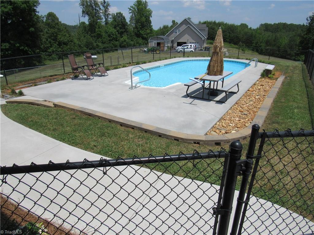 1020 Par Farm Road Rural Hall, NC 27045 - Photo 12 of 30