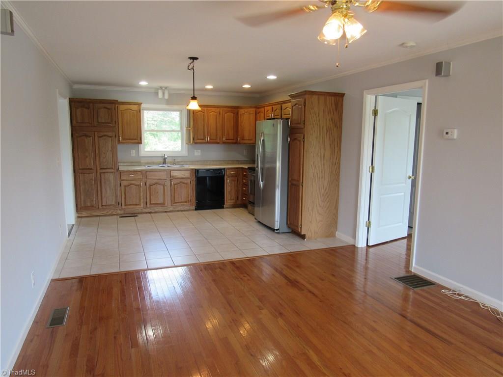 1020 Par Farm Road Rural Hall, NC 27045 - Photo 17 of 30