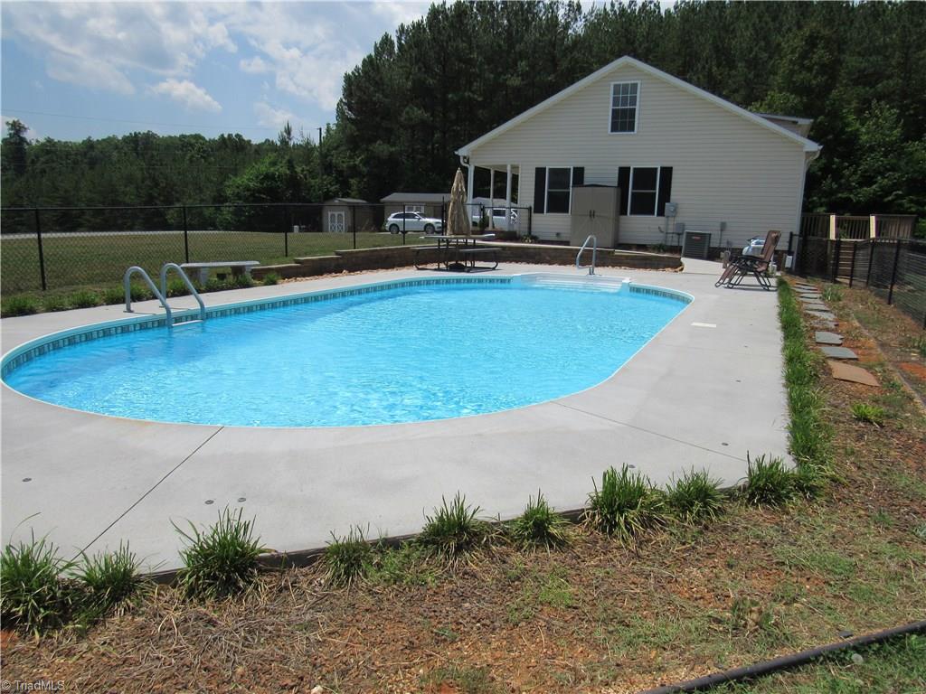1020 Par Farm Road Rural Hall, NC 27045 - Photo 9 of 30