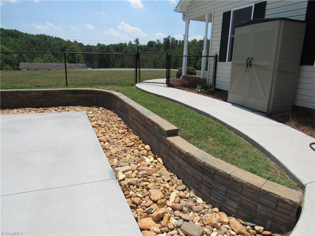1020 Par Farm Road Rural Hall, NC 27045 - Photo 10 of 30