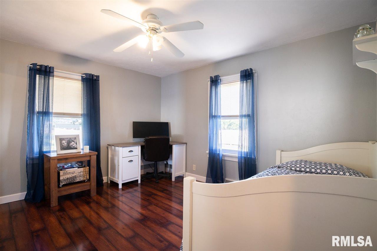 577 East Prospect Street Farmington, IL 61531 - Photo 23 of 36 Gallery Image 23