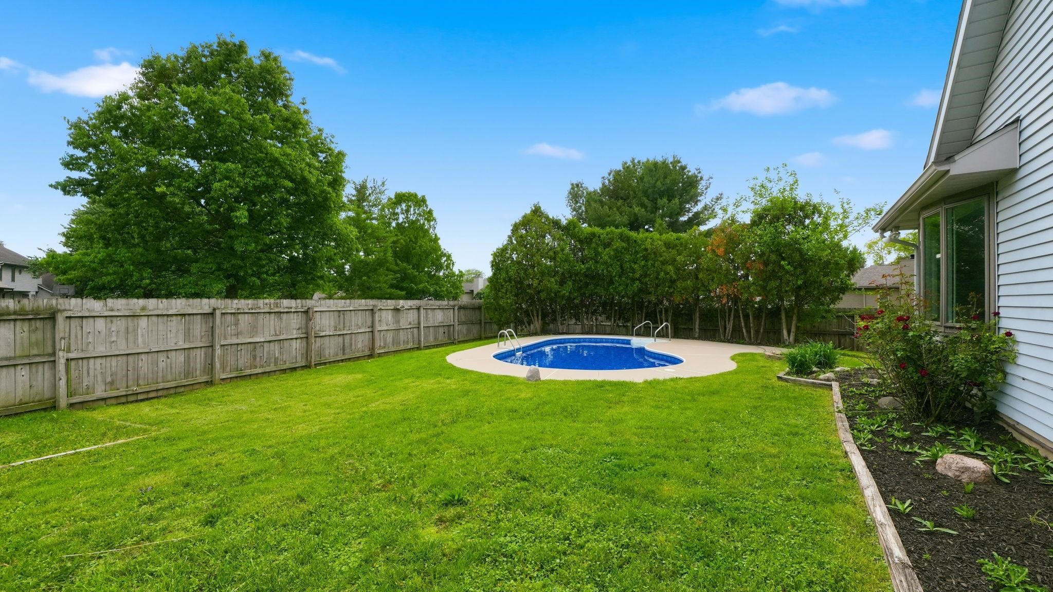 5920 Tomahawk Trail Fort Wayne, IN 46804 - Photo 27 of 32