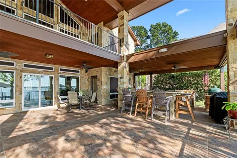 $1,275,000 | 831 Legendary Lane, Gun Barrel City, TX 75156
